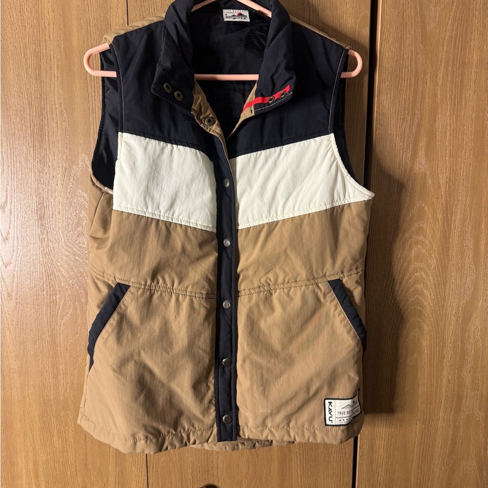 Kavu Vest in Black, White, and Tan